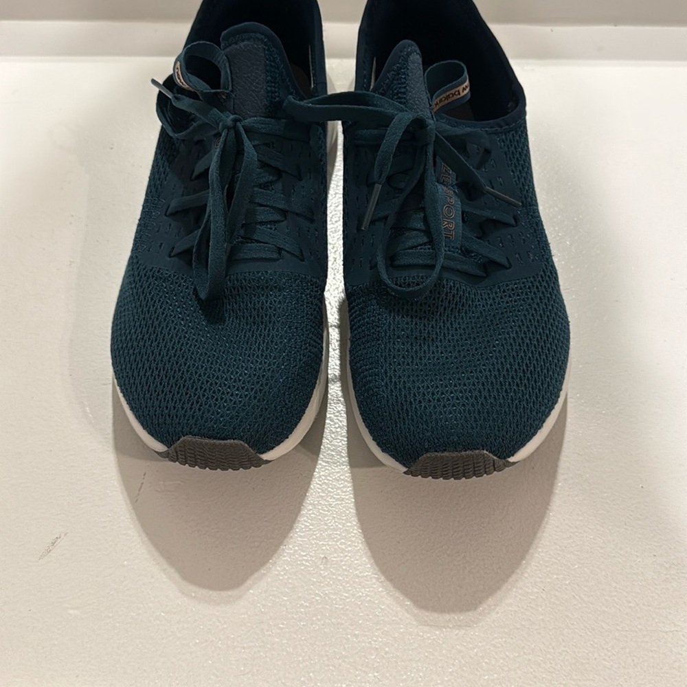 New Balance gym or walking sneakers size 9 women